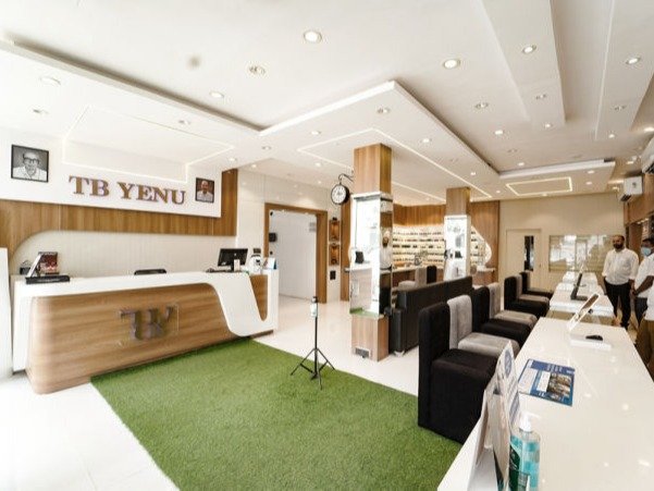 TB Yenu Opticals, Poonkunnam